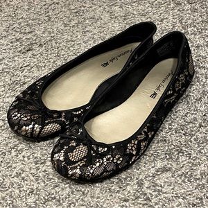 American Eagle Black Lace Flats